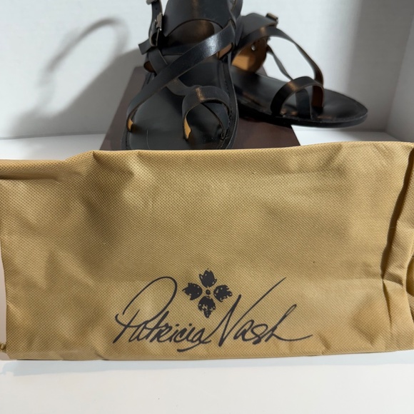 Women’s Patricia Nash Fidella Sandals - Picture 2 of 9